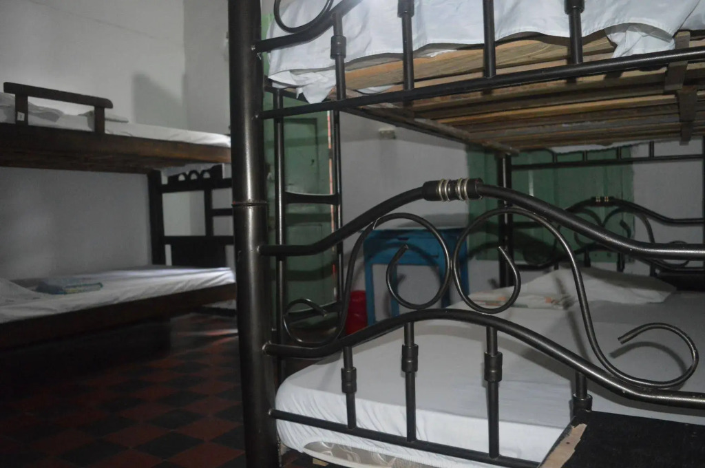 Hotel Miramar - Hostel