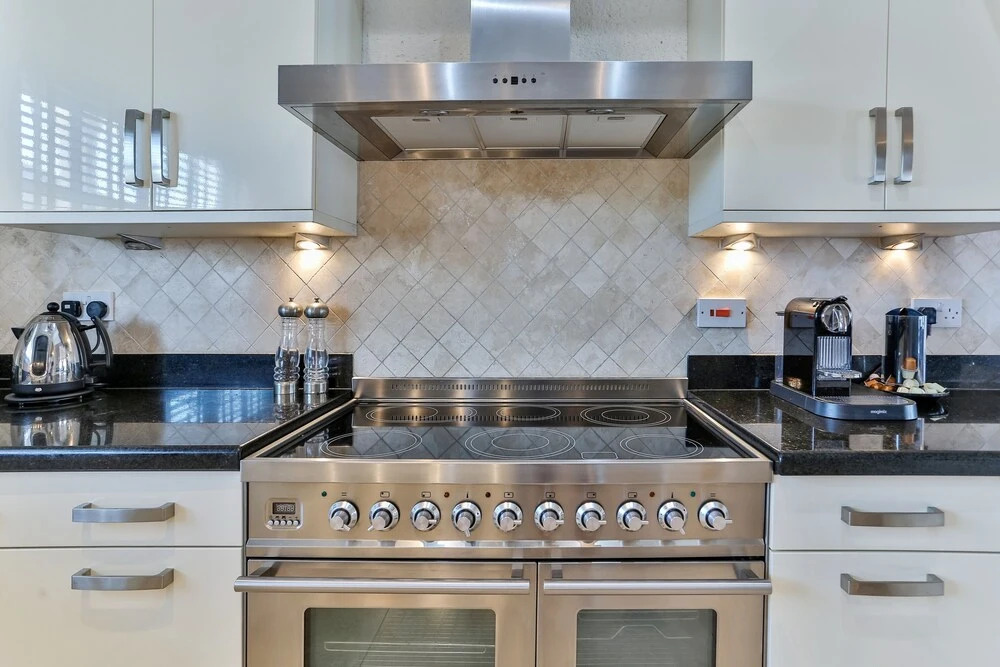 Cayman Villa - Contemporary 3 bedroom Villa with Stunning Ocean Views 3 Villa by RedAwning