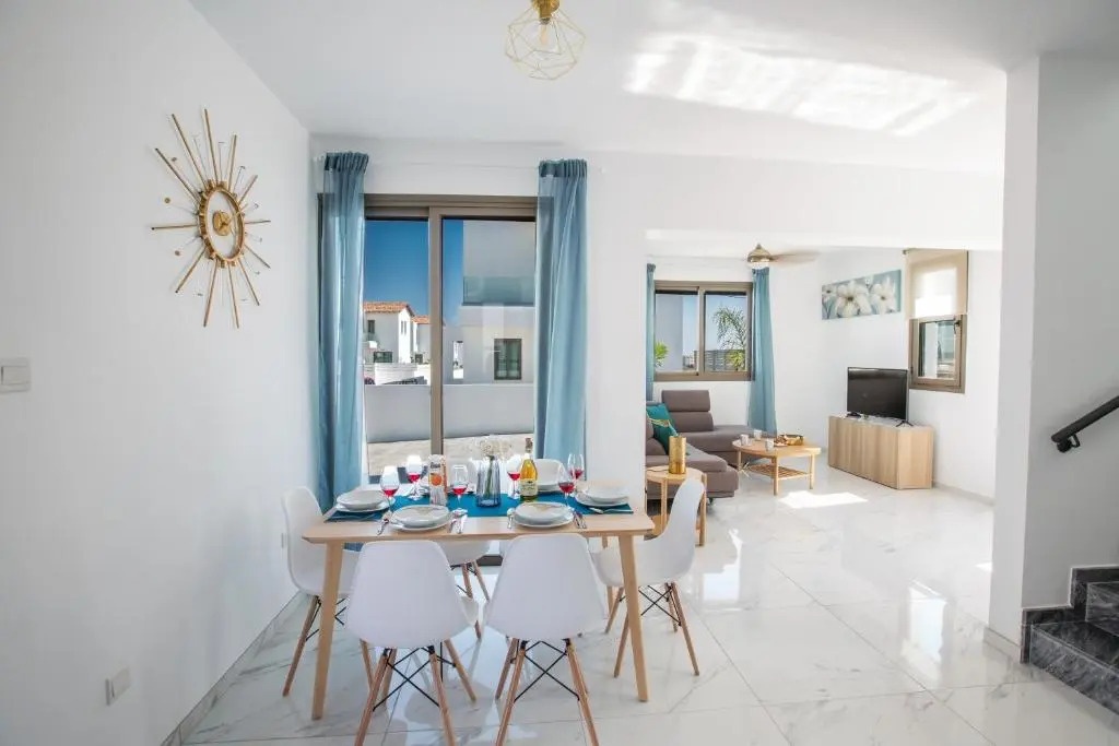 Levanda Hills 54