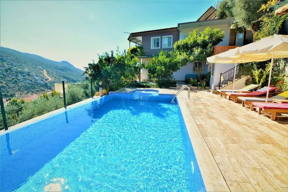 Villa Sahra