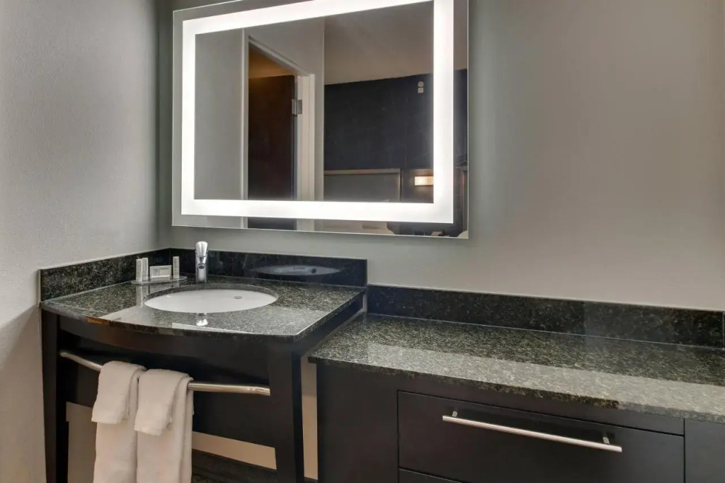 Hyatt Place Birmingham Downtown