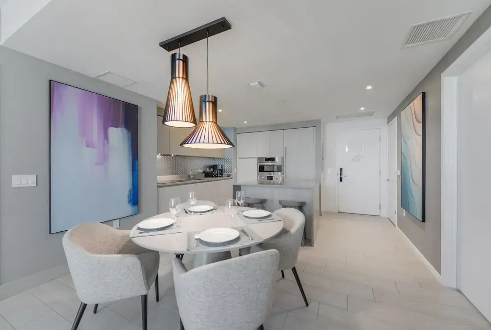HYDE Beach House Apartments