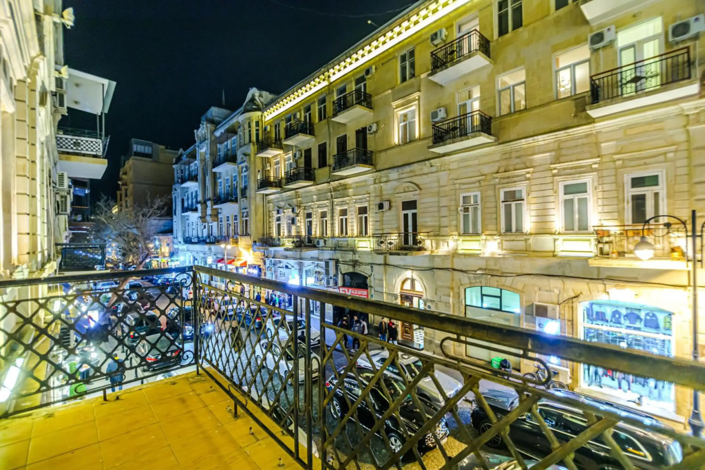 Luxe House in Nizami Street 1