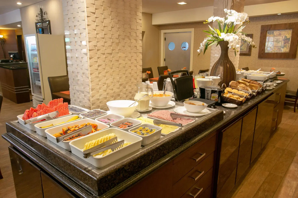 Roochelle Hotel by Nobile