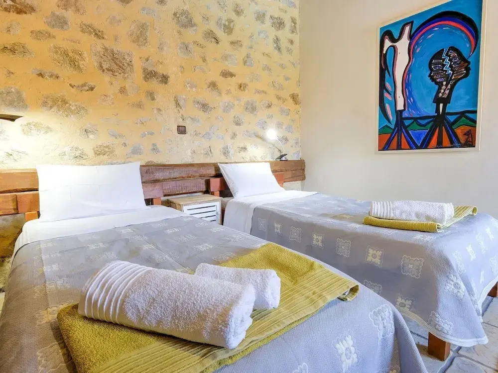 Inviting Villa In Palaiochora With Sea And Mountain Views