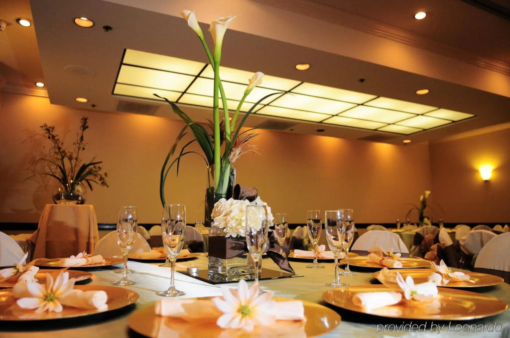 DoubleTree by Hilton Chandler Phoenix, AZ