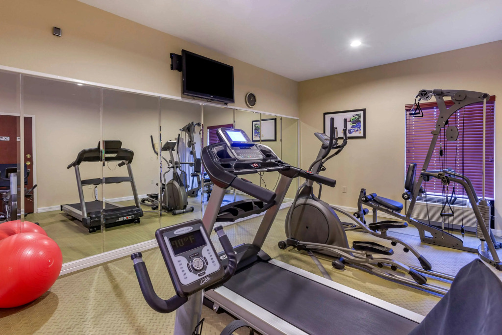 Best Western Plus Springfield Airport Inn