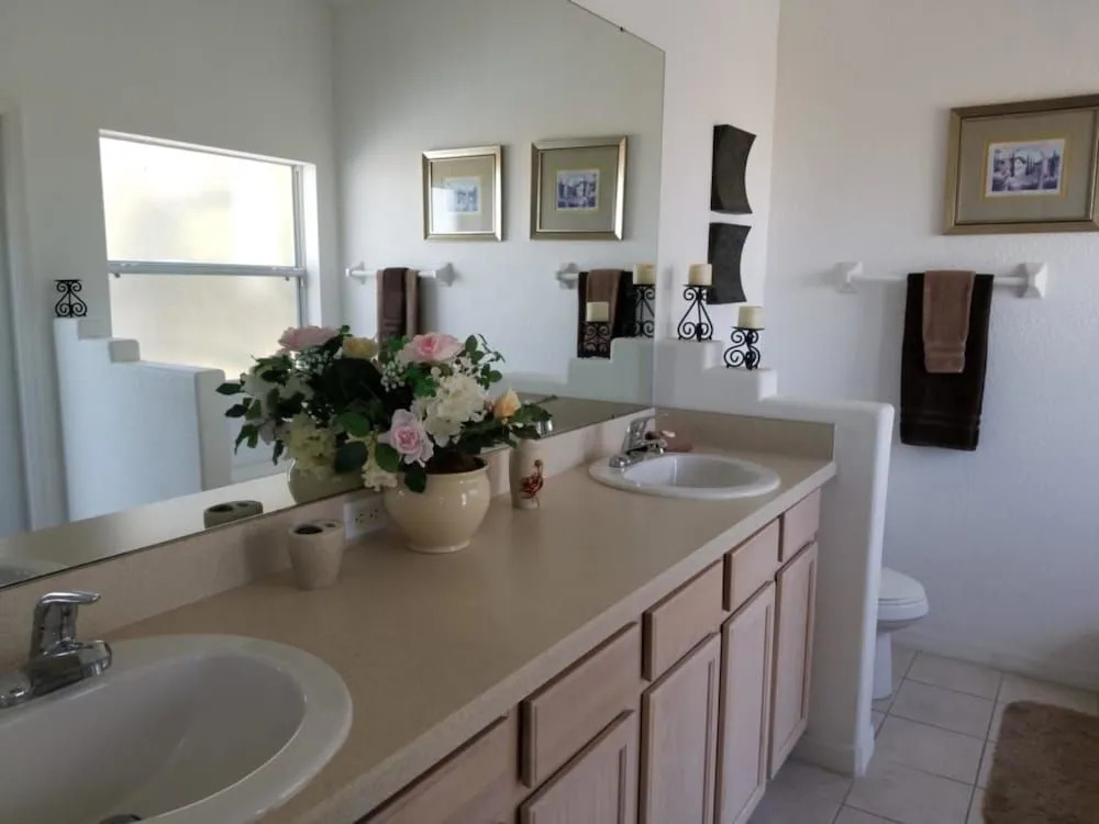 4BR Marbella Pool Home by FVH