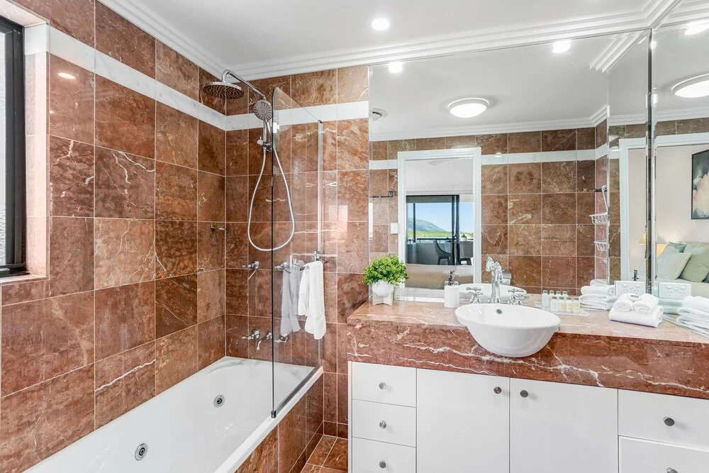Belle Escapes Luxury Penthouse with Ocean Views