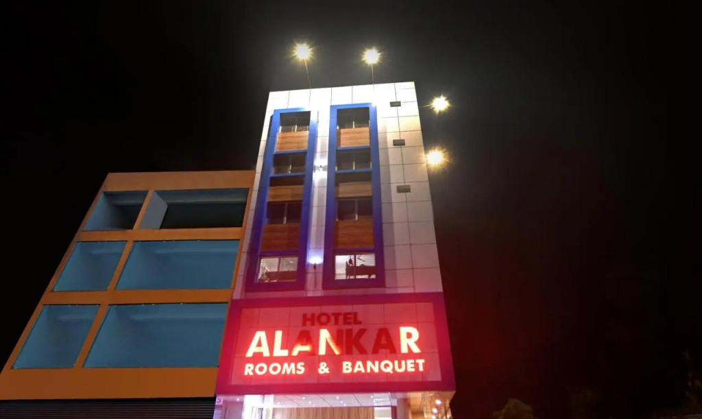 Alankar Hoshangabad Road