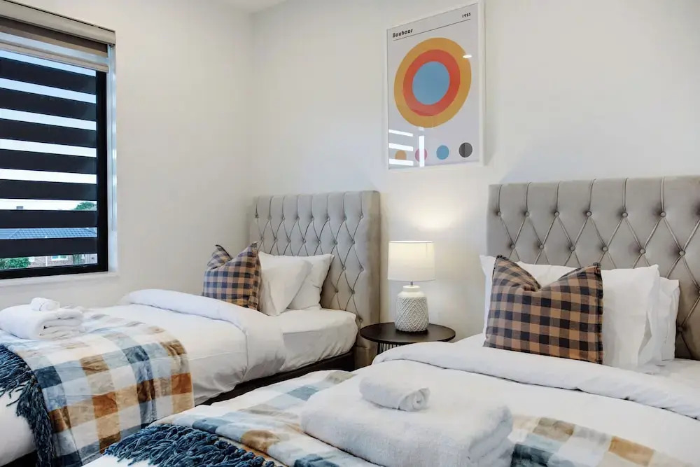 Central Oasis Townhouse with Parking