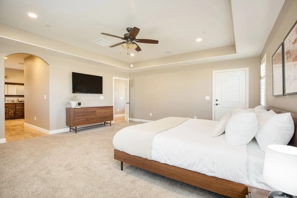 Gambel by Avantstayjtree Escape w/ Entertainers Yard, & Firepit, 3000sf