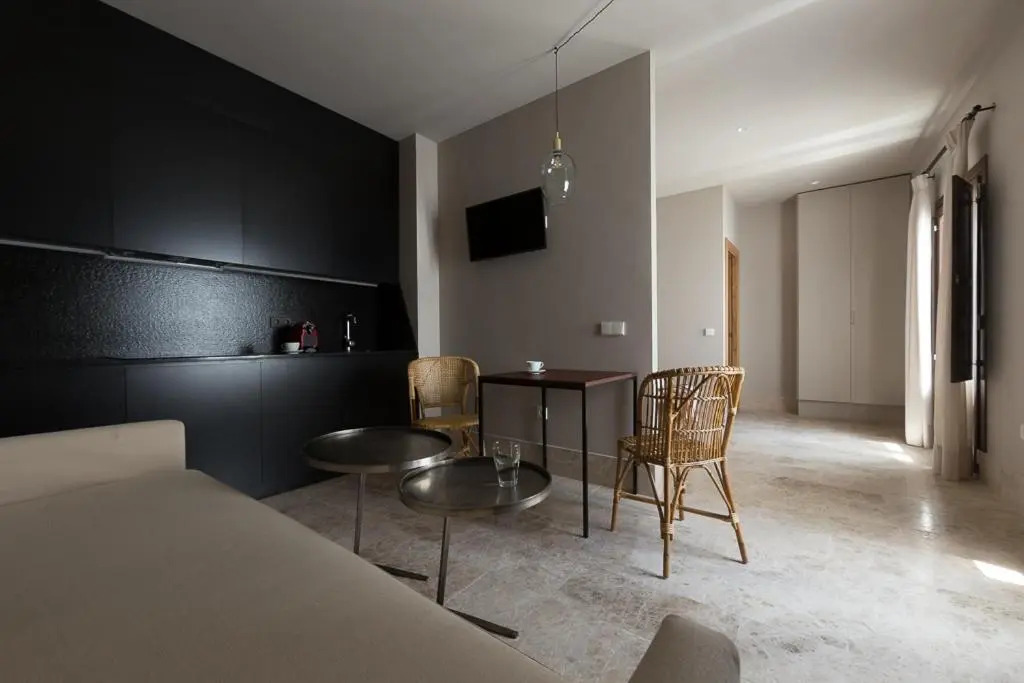 Chacón Apartments & Suites