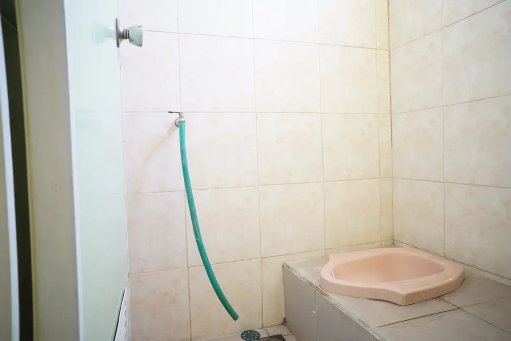 SPOT ON 93611 Kost Pak Suyatno Syariah 2