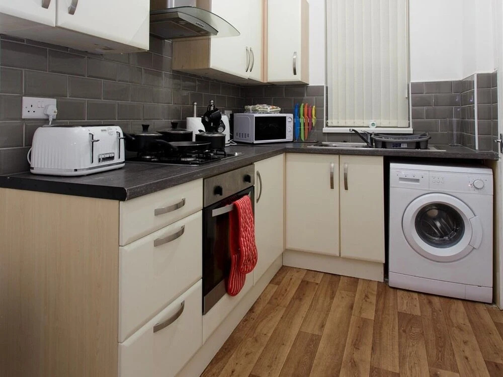Brownhill House Apartments