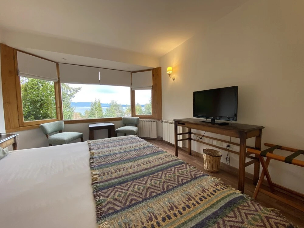 Hosteria Puertas Del Sol by Visionnaire