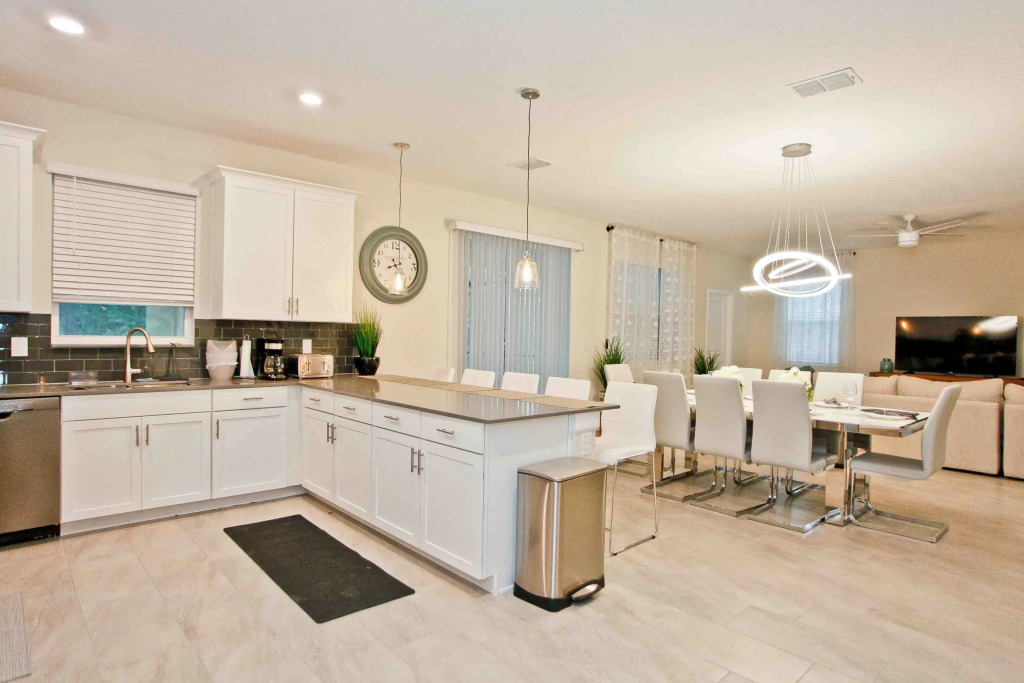 2701 Bookmark Dr., Kissimmee, US