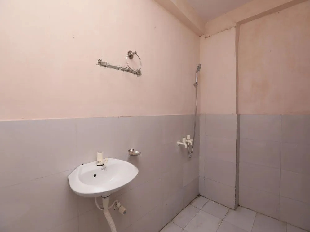 Hotel Tejasvi by OYO Rooms