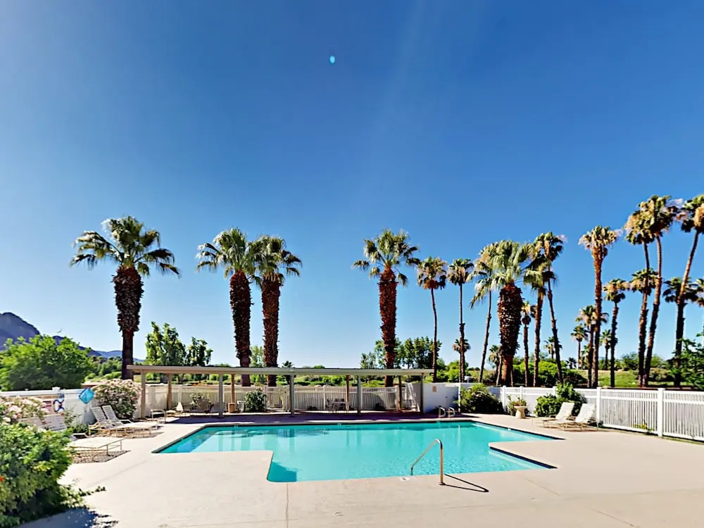 La Quinta Condo 3 Bedrooms 3 Bathrooms Condo