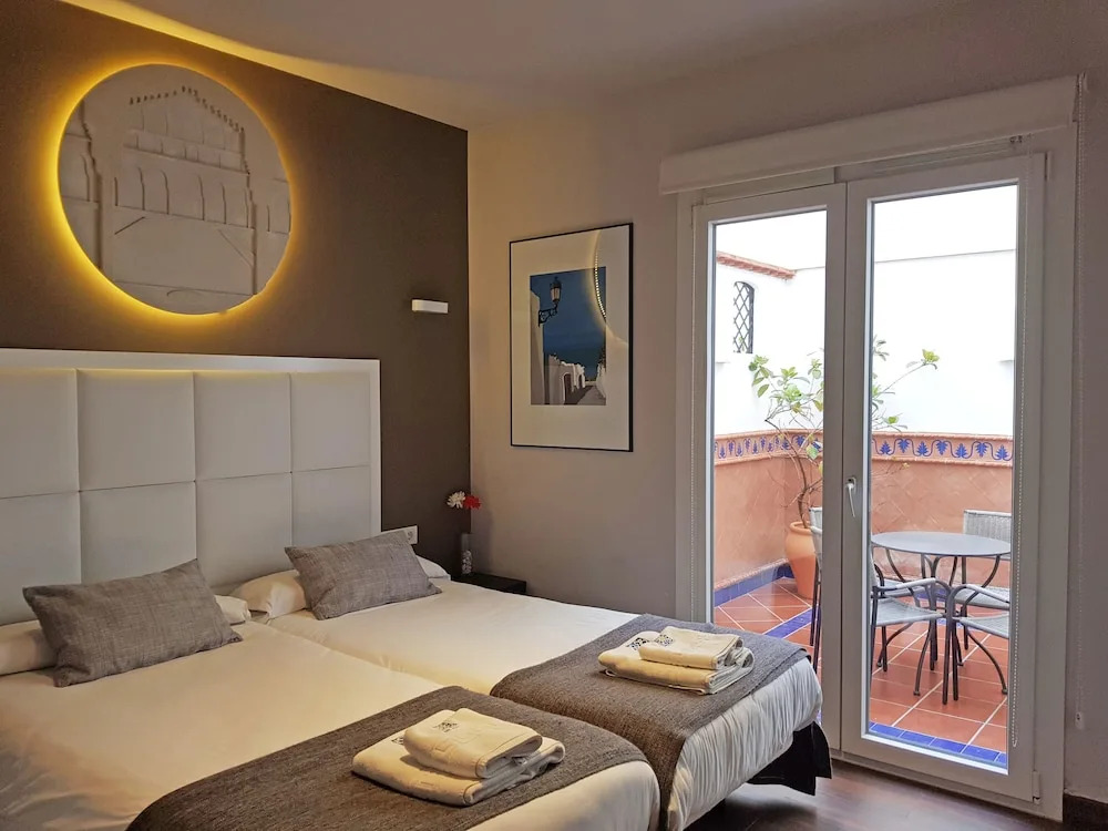 Apartamentos Caballerizas 6