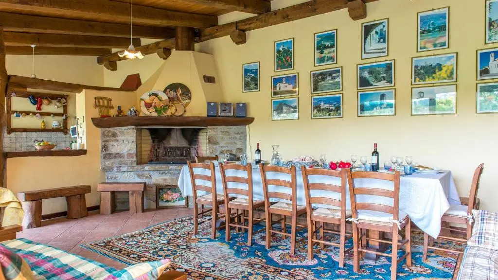 Val di Marco 12, Emma Villas