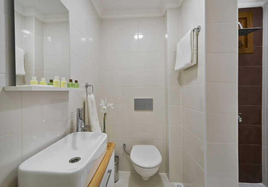 UK Hotel İstanbul