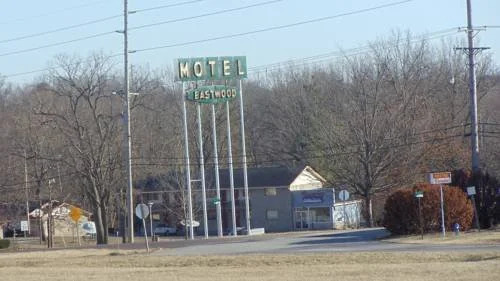 Eastwood Motel