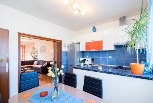 Apartment Lena