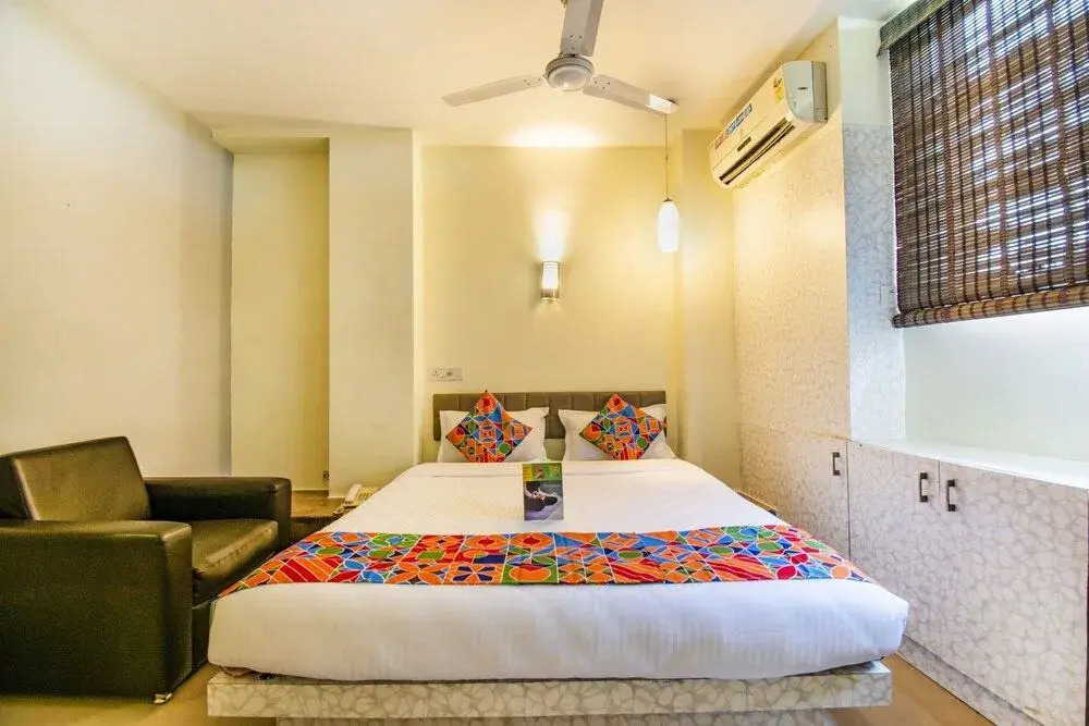 FabHotel Empire Grand Suites Ernakulam