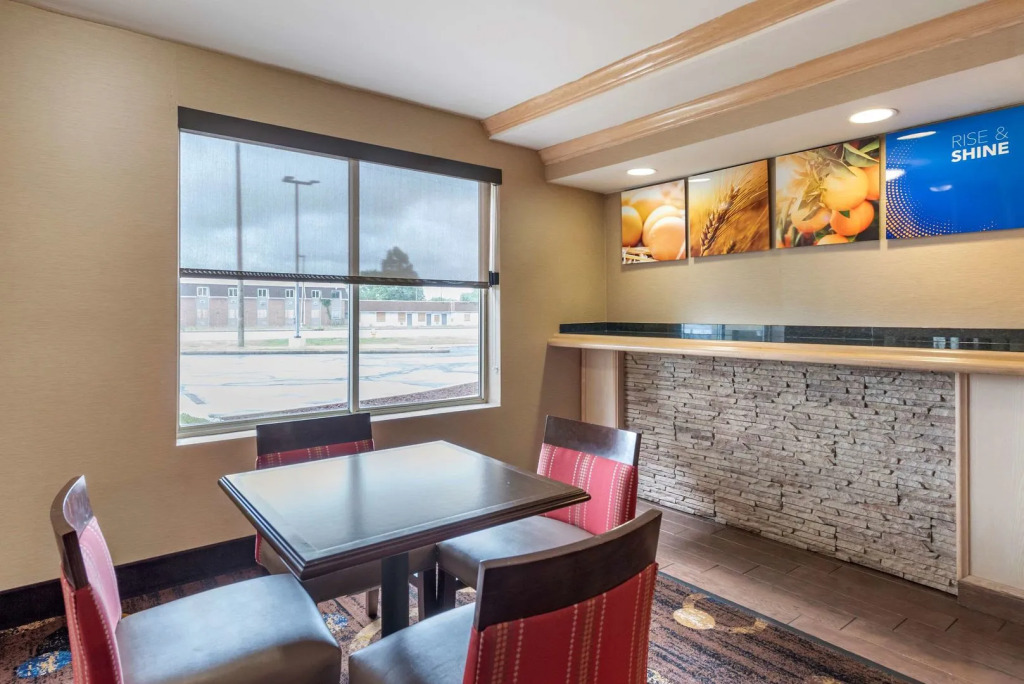 SureStay by Best Western Marion