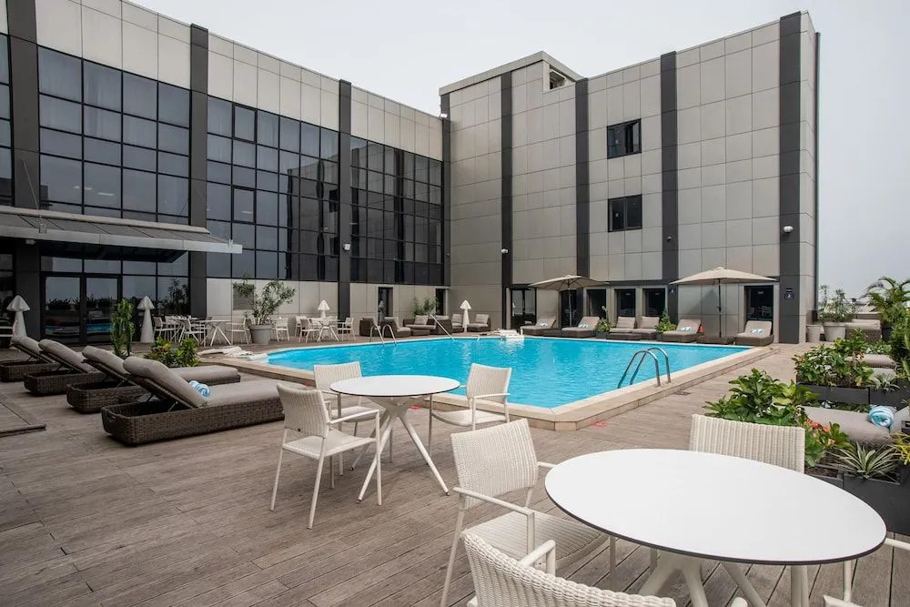 Krystal Palace Douala