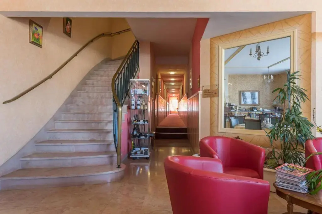 Hotel Bristol