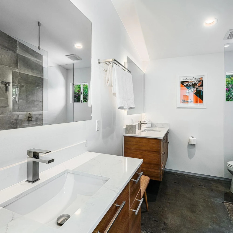 Four Palms in Deepwell Estates
