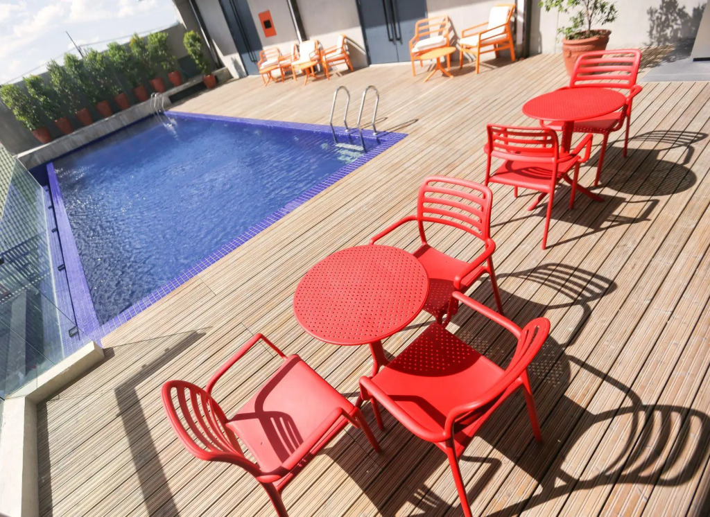 The B Hotel Quezon City