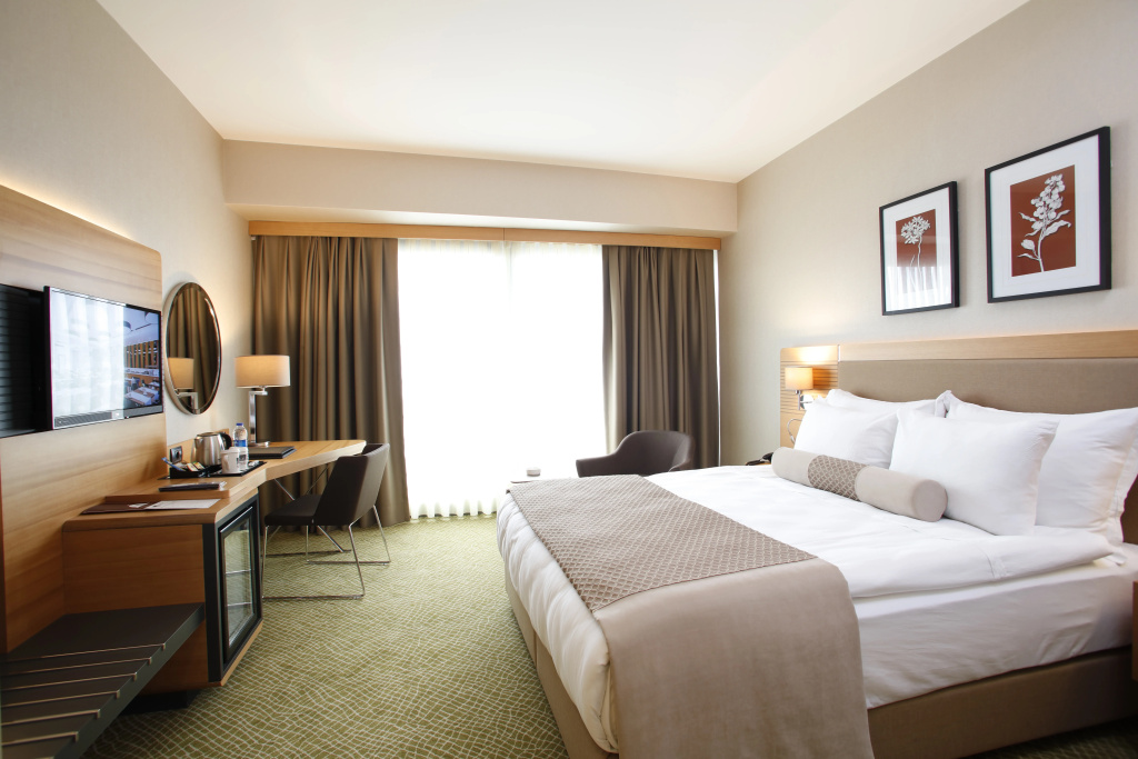 Mia City Hotel