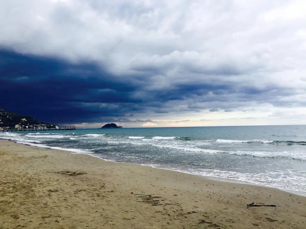 Attico Fronte Mare Alassio