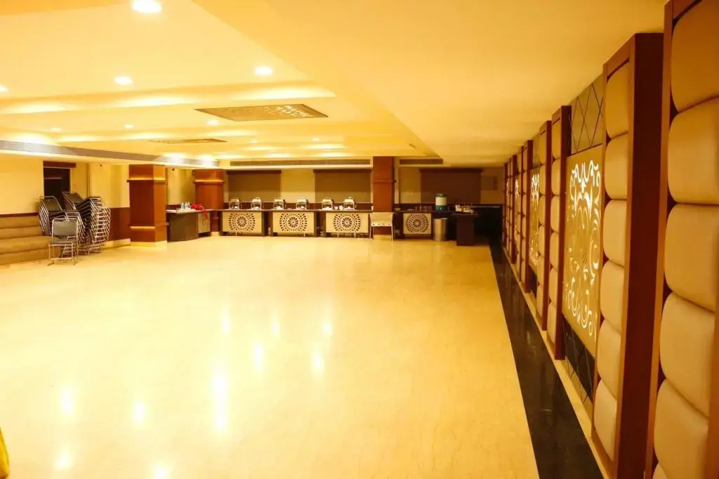 Hotel Shelter