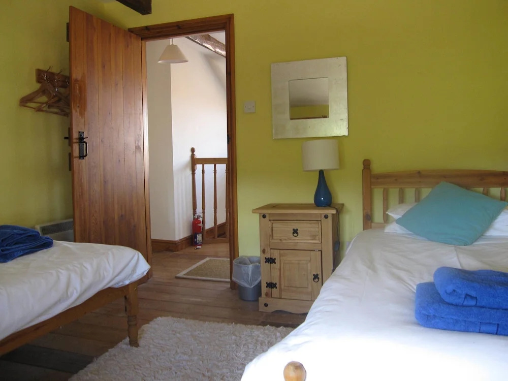 Somerset Country Escape - Luxury barns with hot tubs
