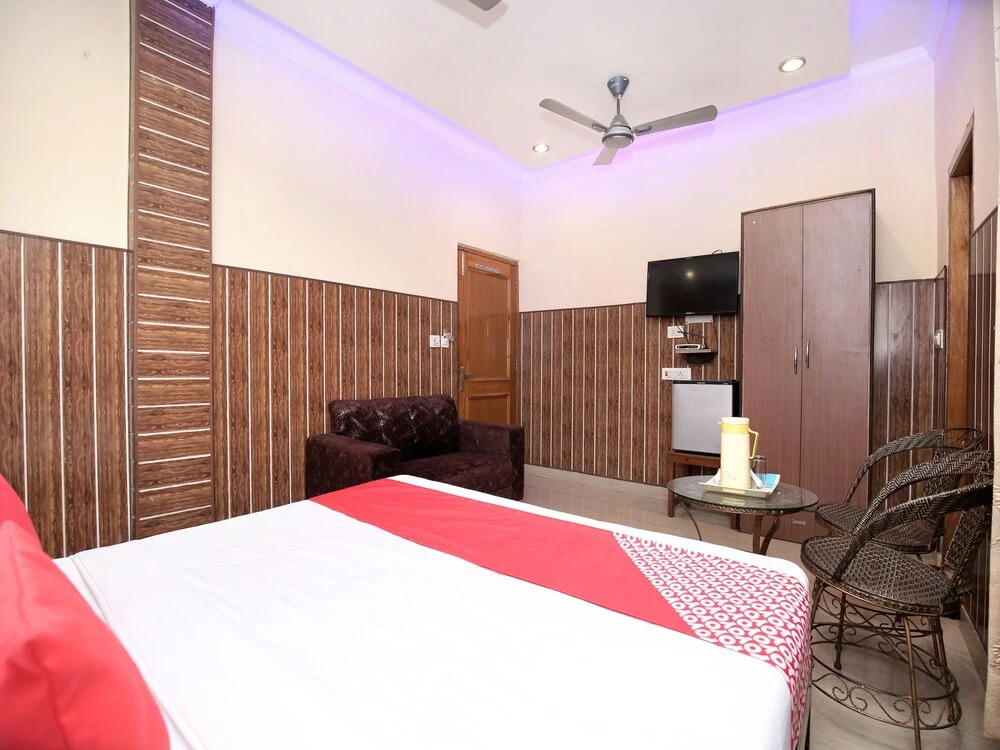 Hotel M.A. International