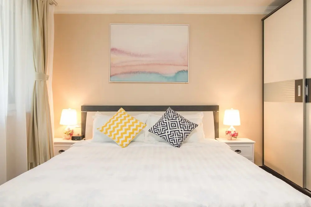 LayMayRest Service Apartment
