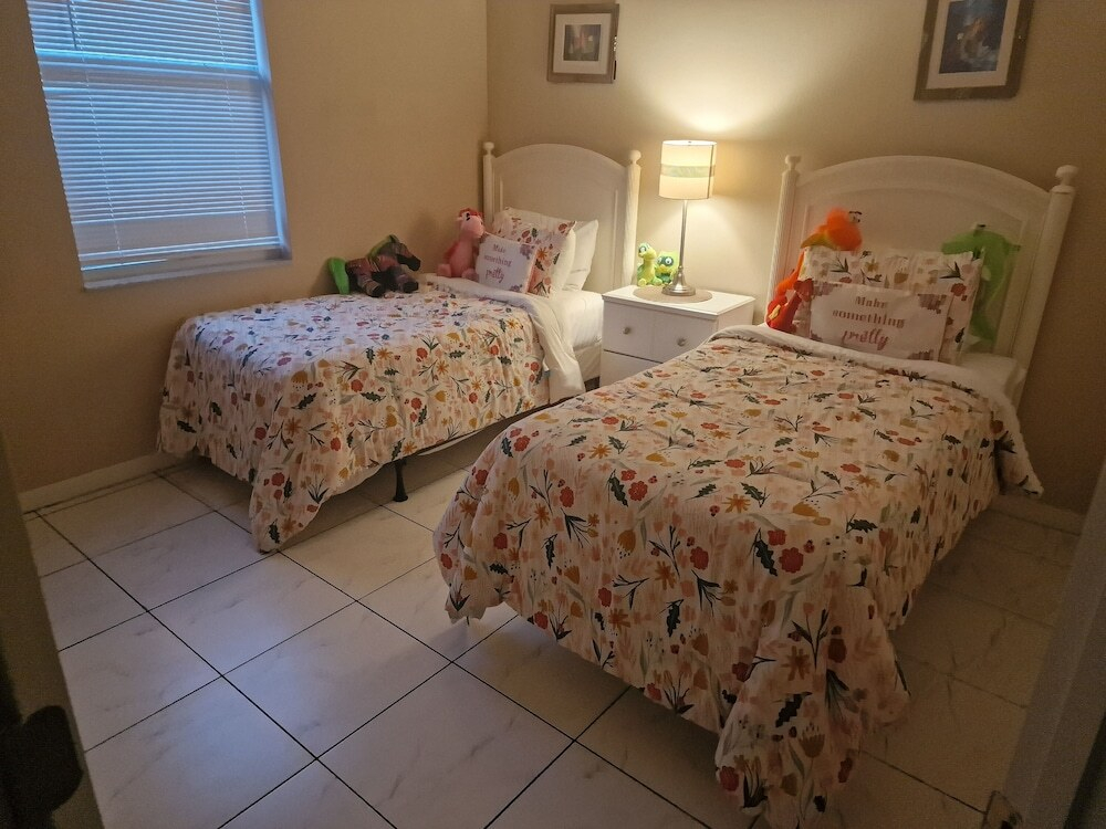 4 Br Calabay Parc Sleeps 10 - Dsv 2543