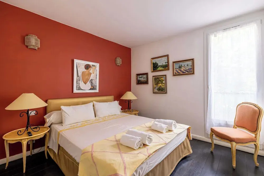 Splendid Flat in the Heart of Saint-tropez With Parking - 2br/4p