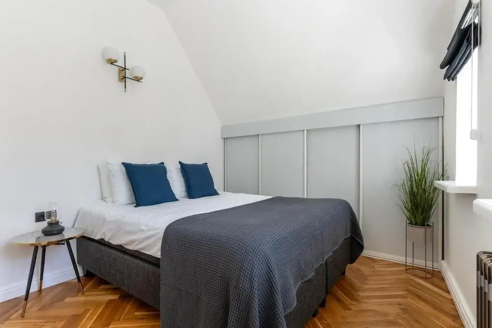 Luxury 2BD apartment in City Center