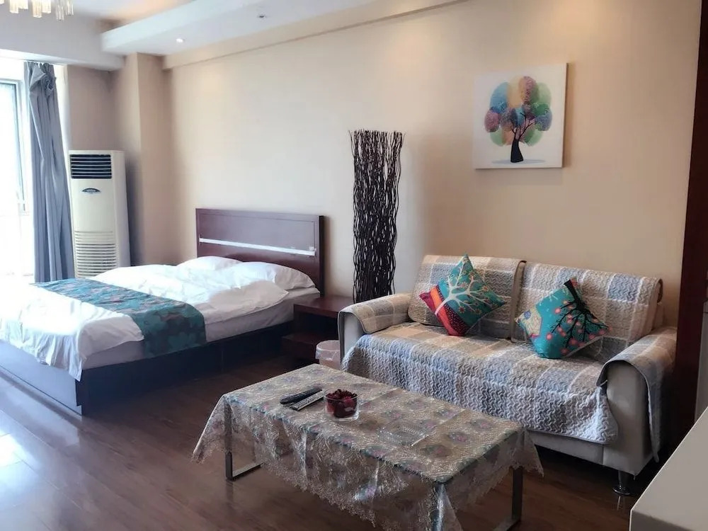 Apple Hotel