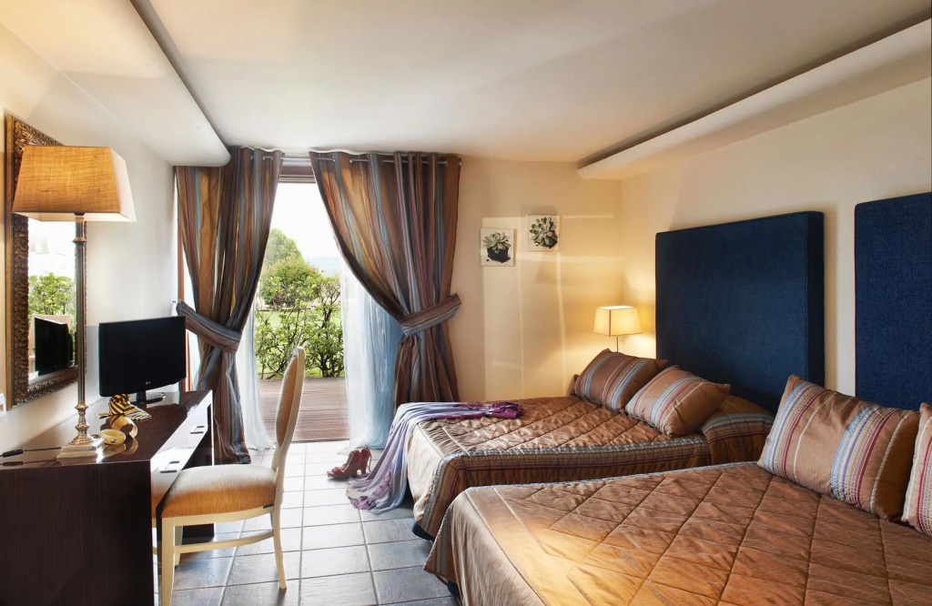 Princess Resort, Santikos Collection