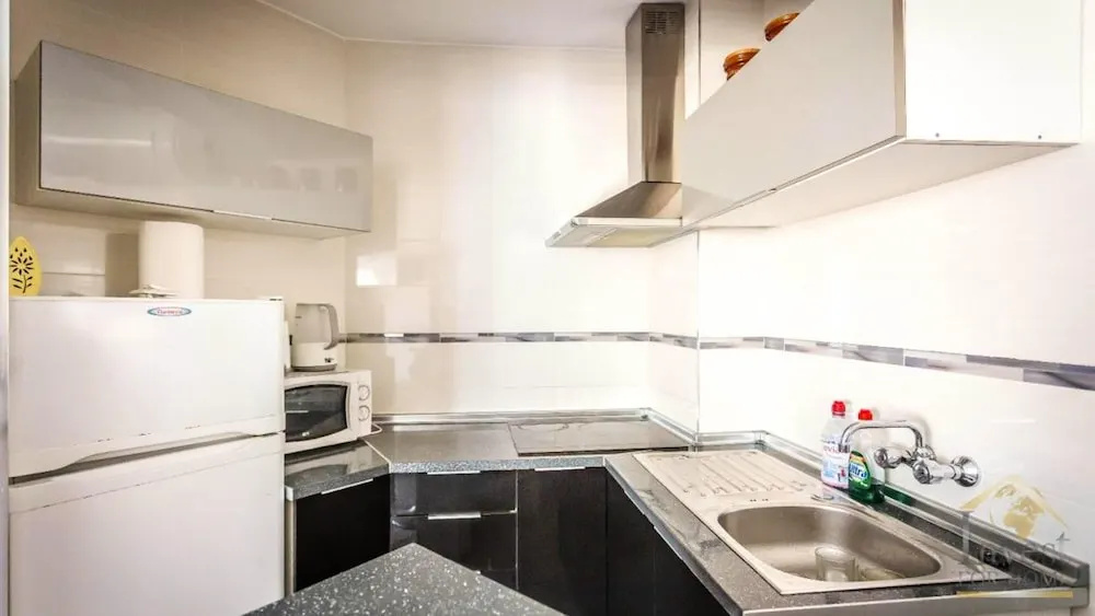 Apartment with One Bedroom in Torrevieja, with Wonderful City View, Furnished Balcony And Wifi - 100 M From the Beach
