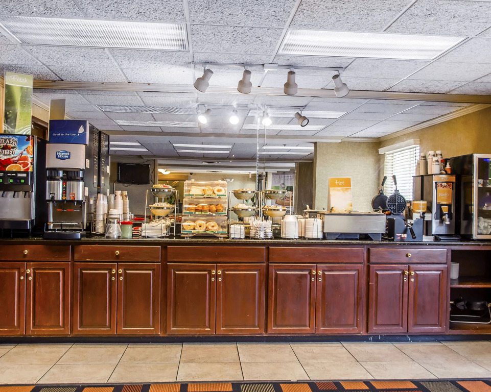 Quality Inn & Suites CVG Airport