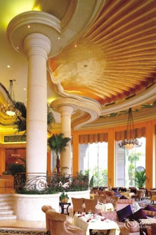 Country Garden Phoenix Hotel