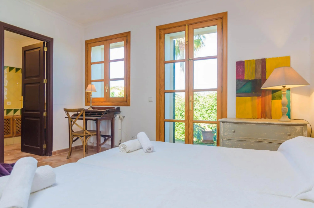GRAN LLOMBARDS - Villa with private pool in Es Llombards (Santanyí). Free WiFi
