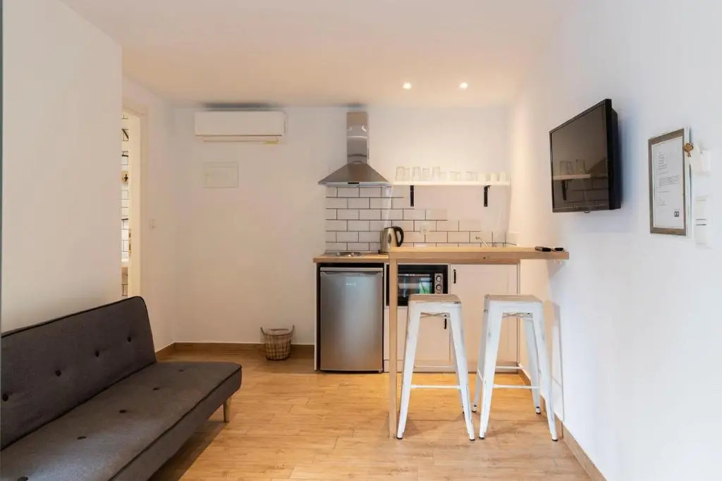 Gkaras Campsite & Apartments